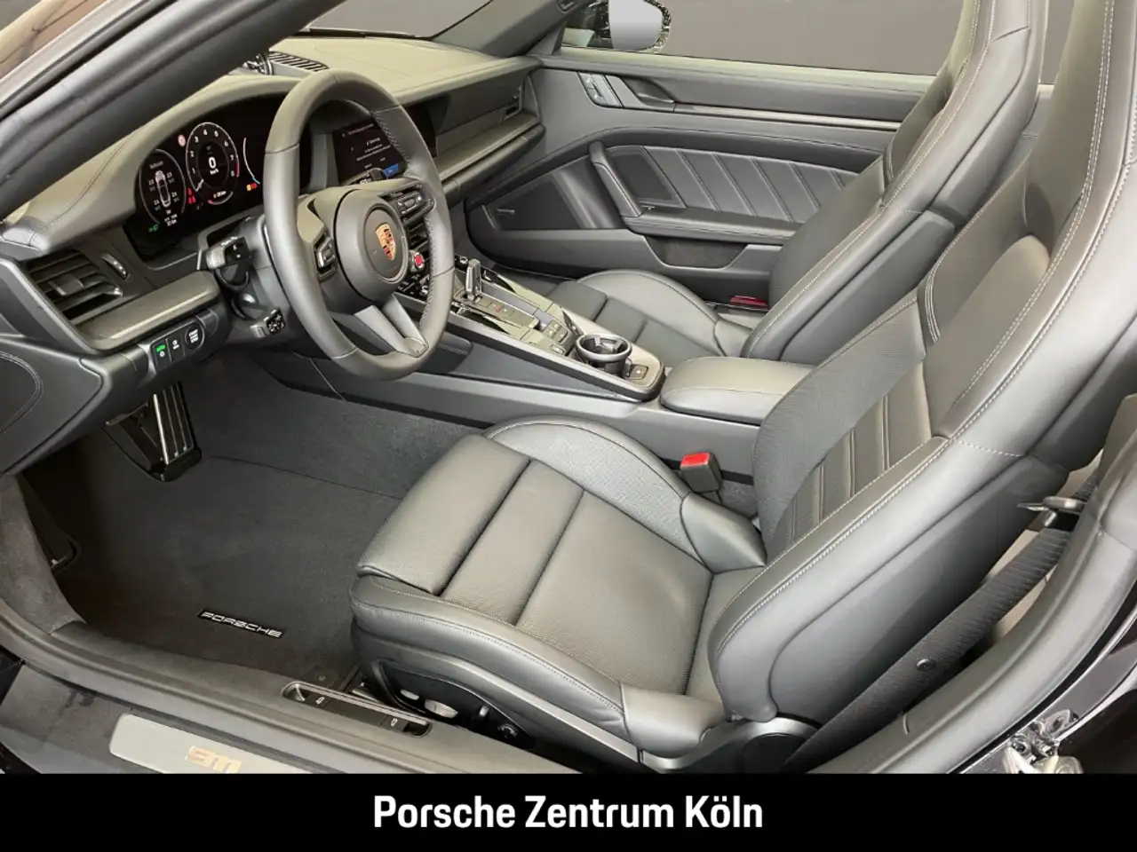 Porsche 992 911 13
