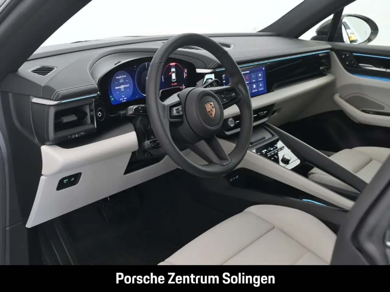 Porsche Macan 4 11