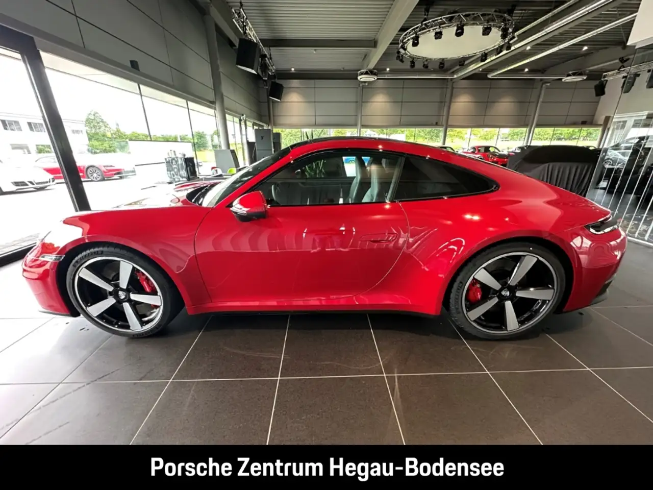 Porsche 992 911 11