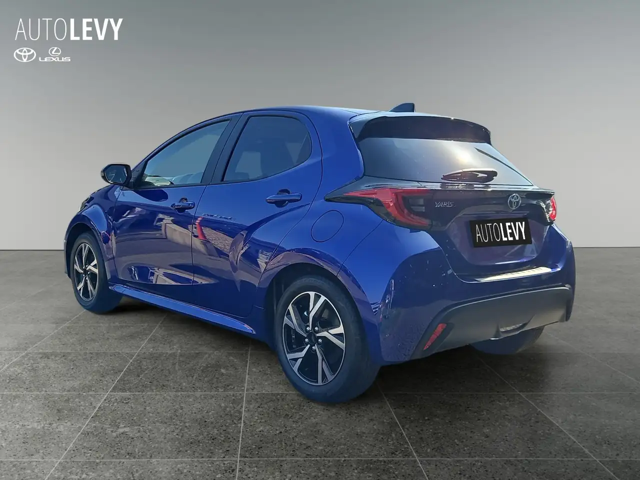 Toyota Yaris 4