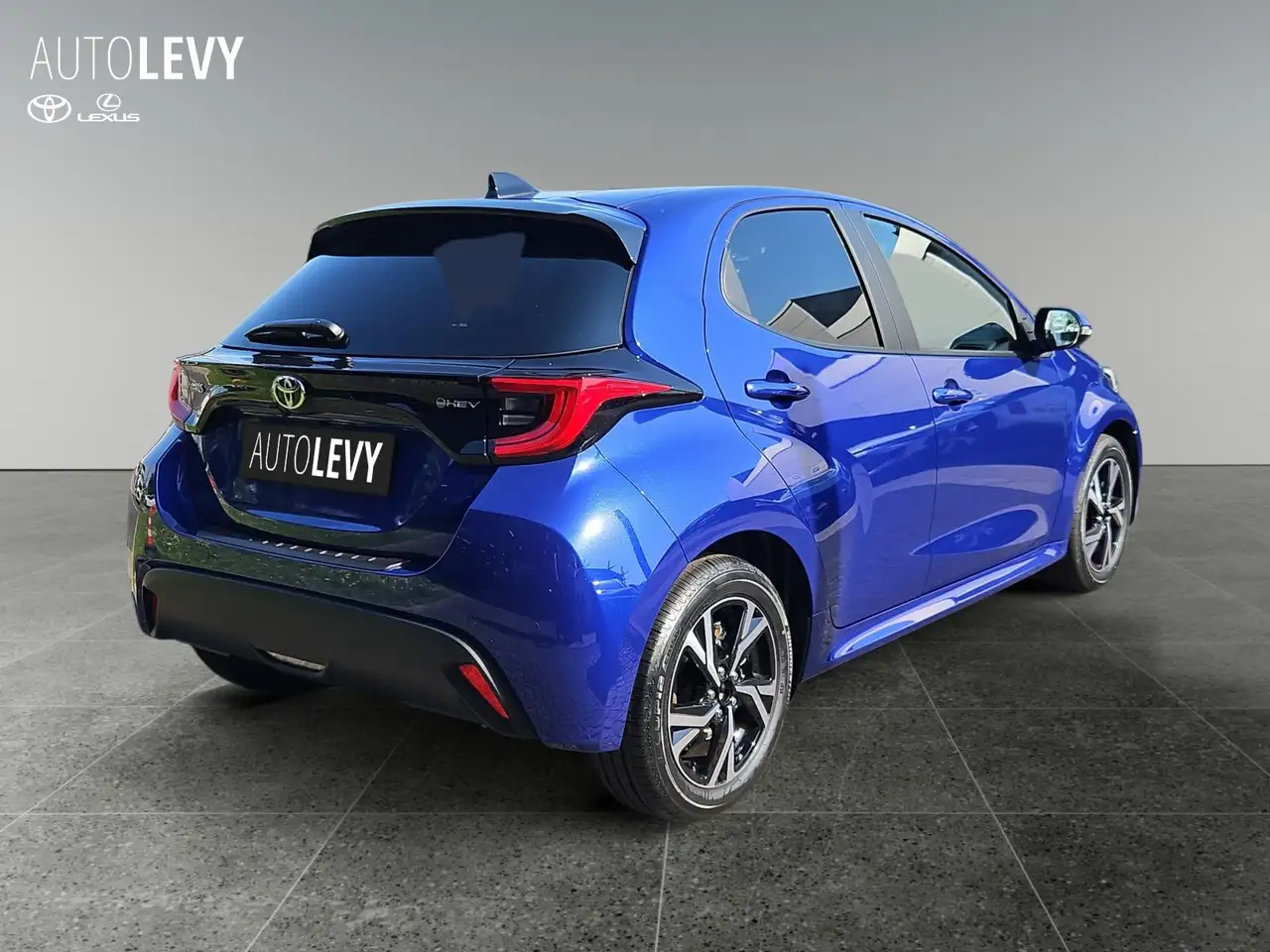 Toyota Yaris 6
