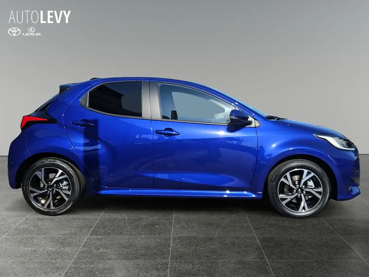 Toyota Yaris 7