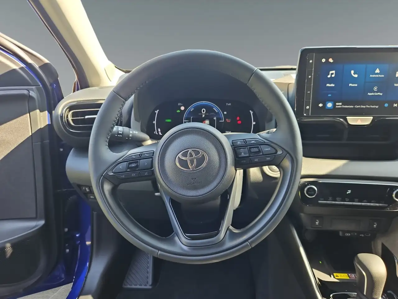 Toyota Yaris 13
