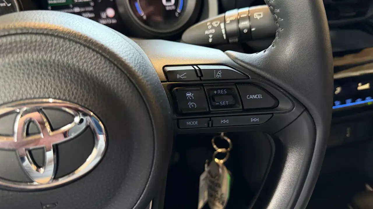 Toyota Yaris 11