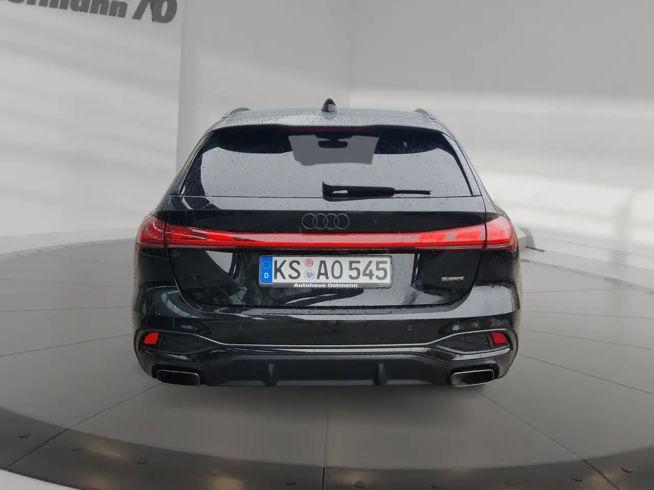 Audi A5 4