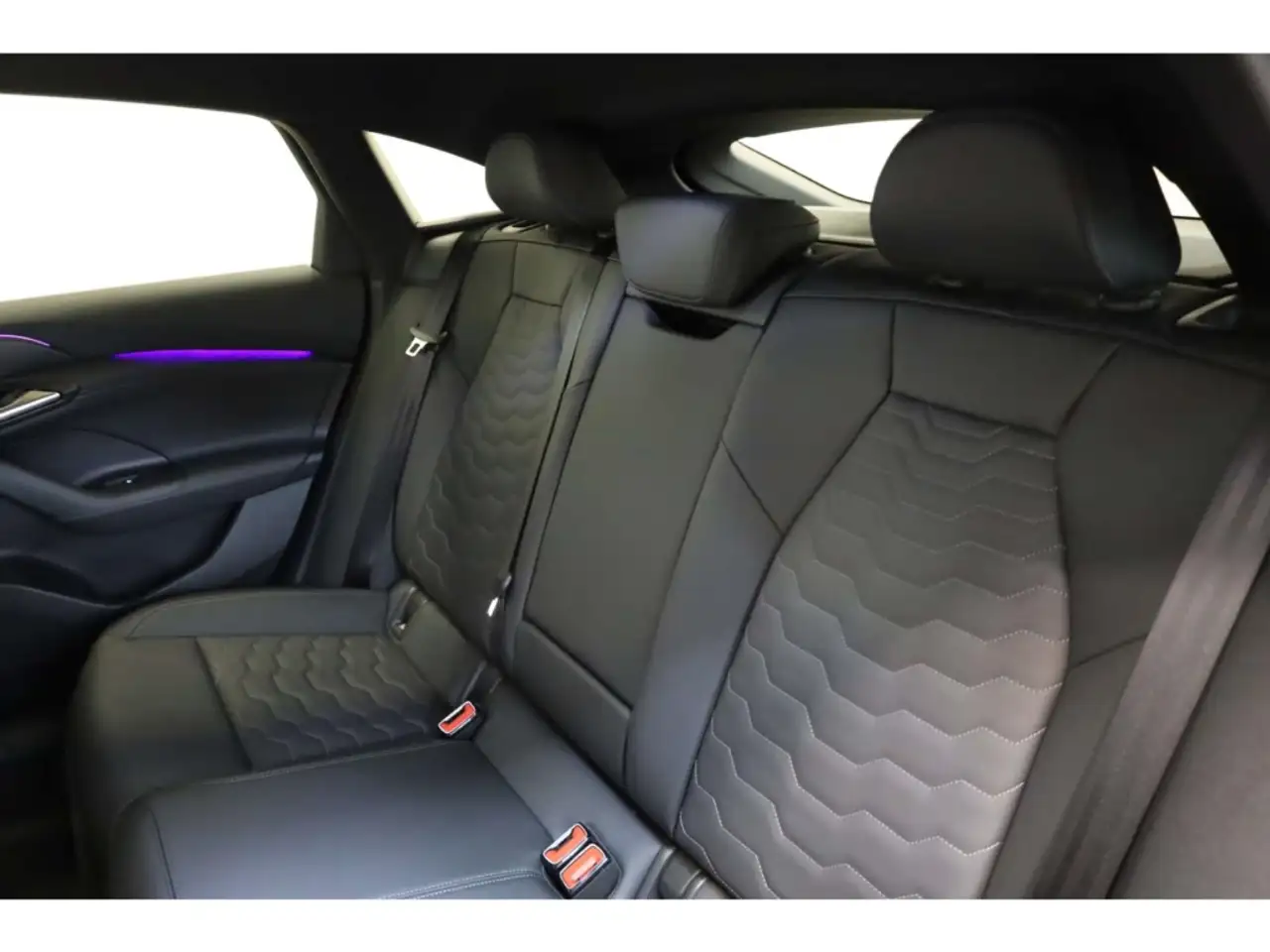 Audi A6 11