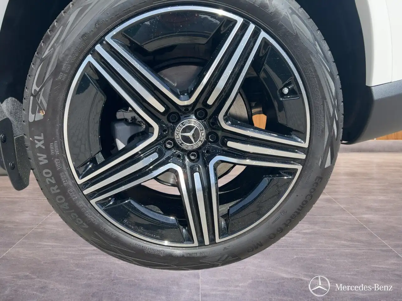 Mercedes-Benz GLC 200 11