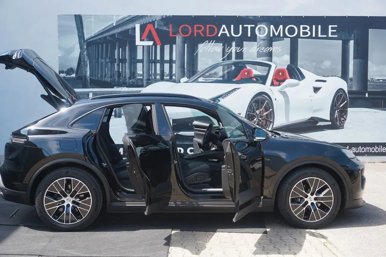 Porsche Macan 14