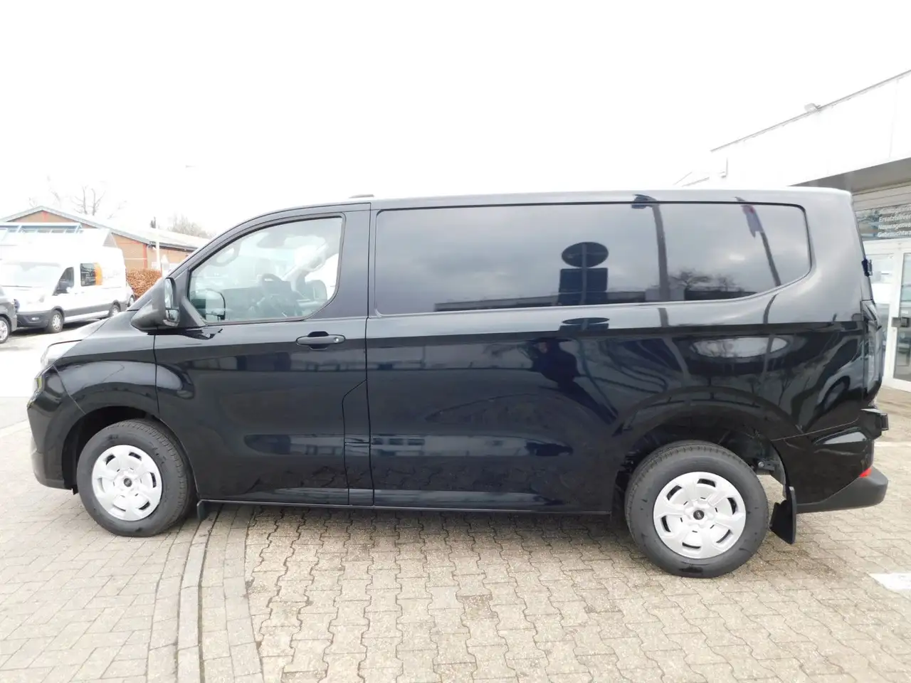Ford Transit 8