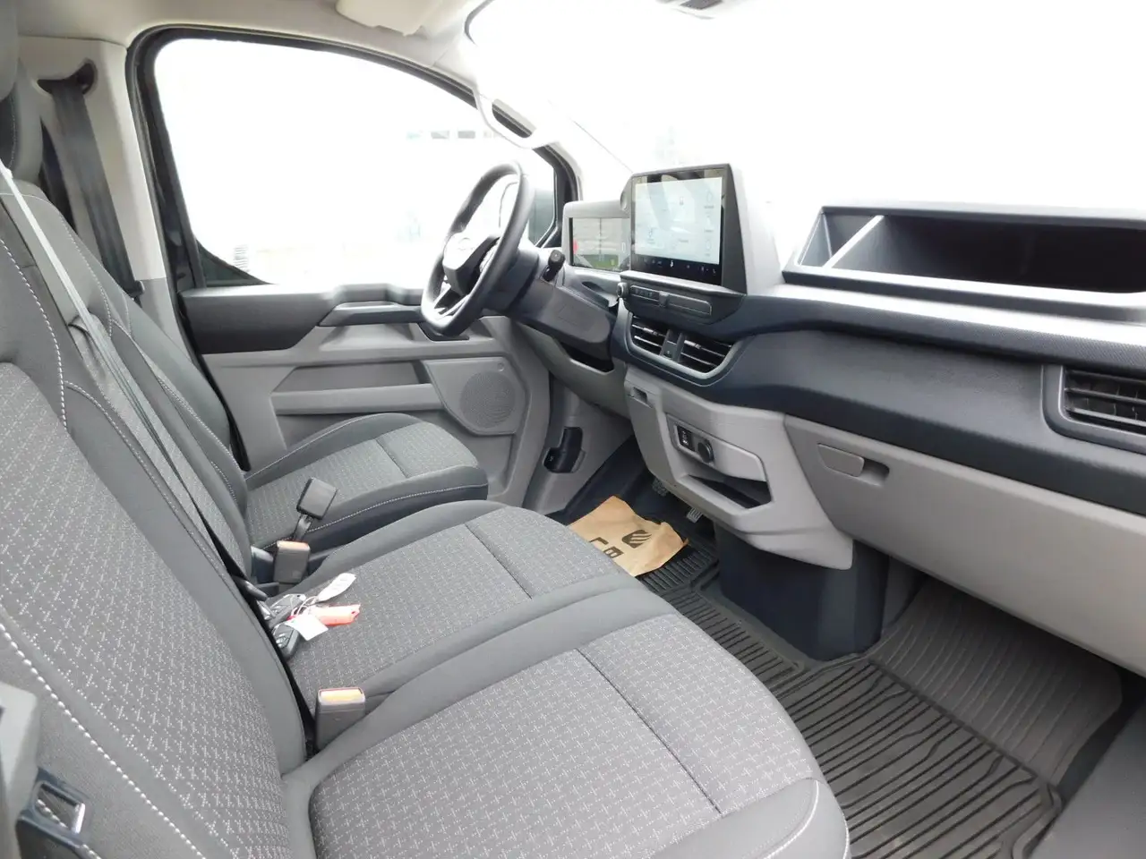 Ford Transit 12