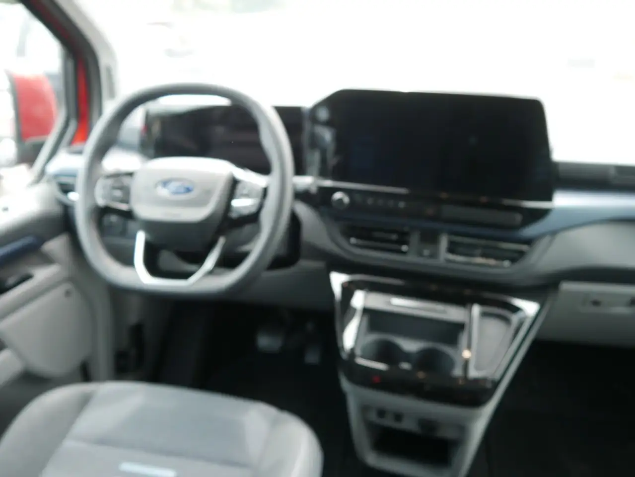 Ford Tourneo 8
