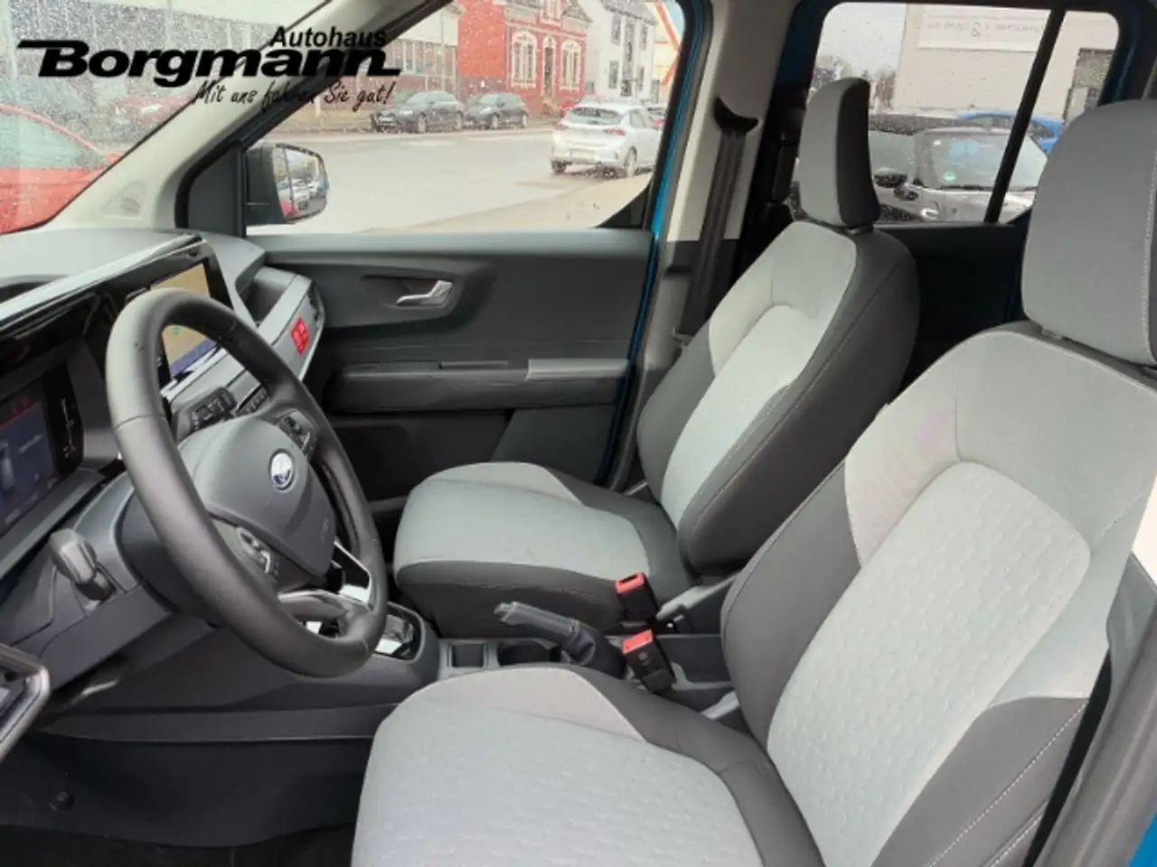 Ford Tourneo 10