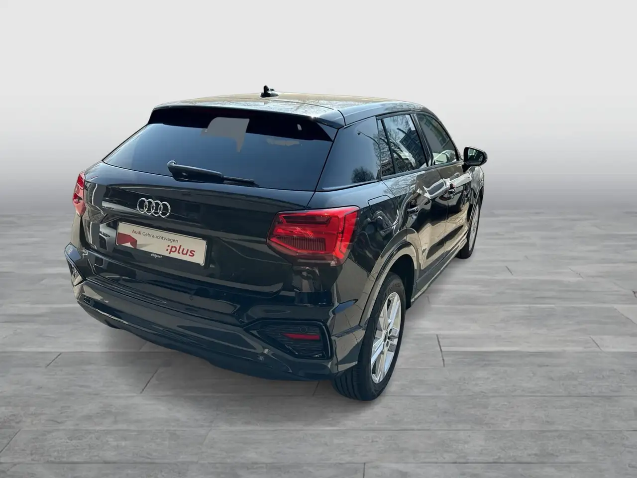 Audi Q2 35 4