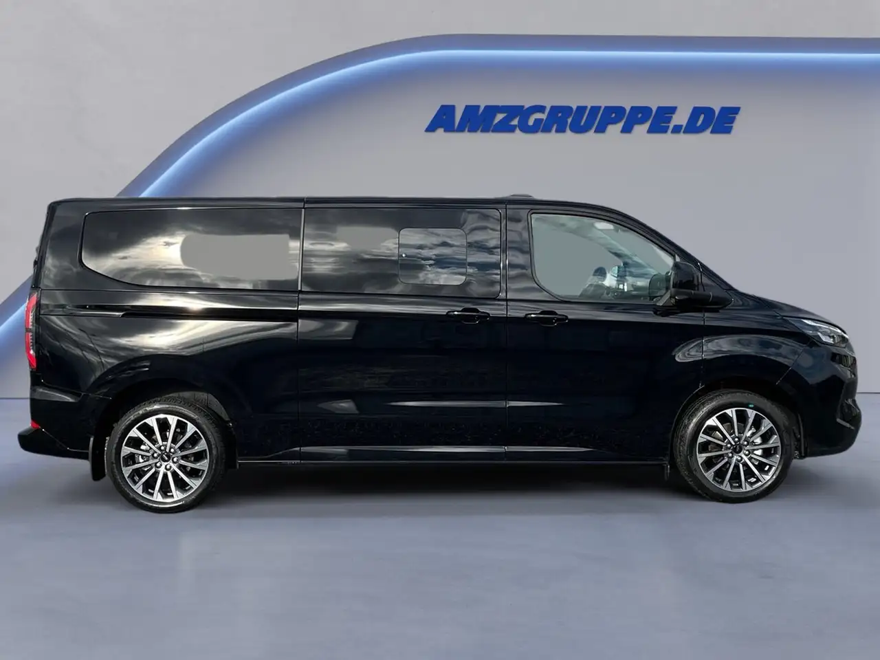 Ford Tourneo 4