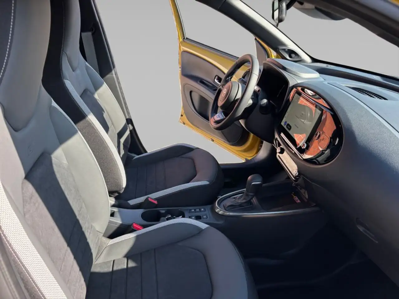 Toyota Aygo X 15