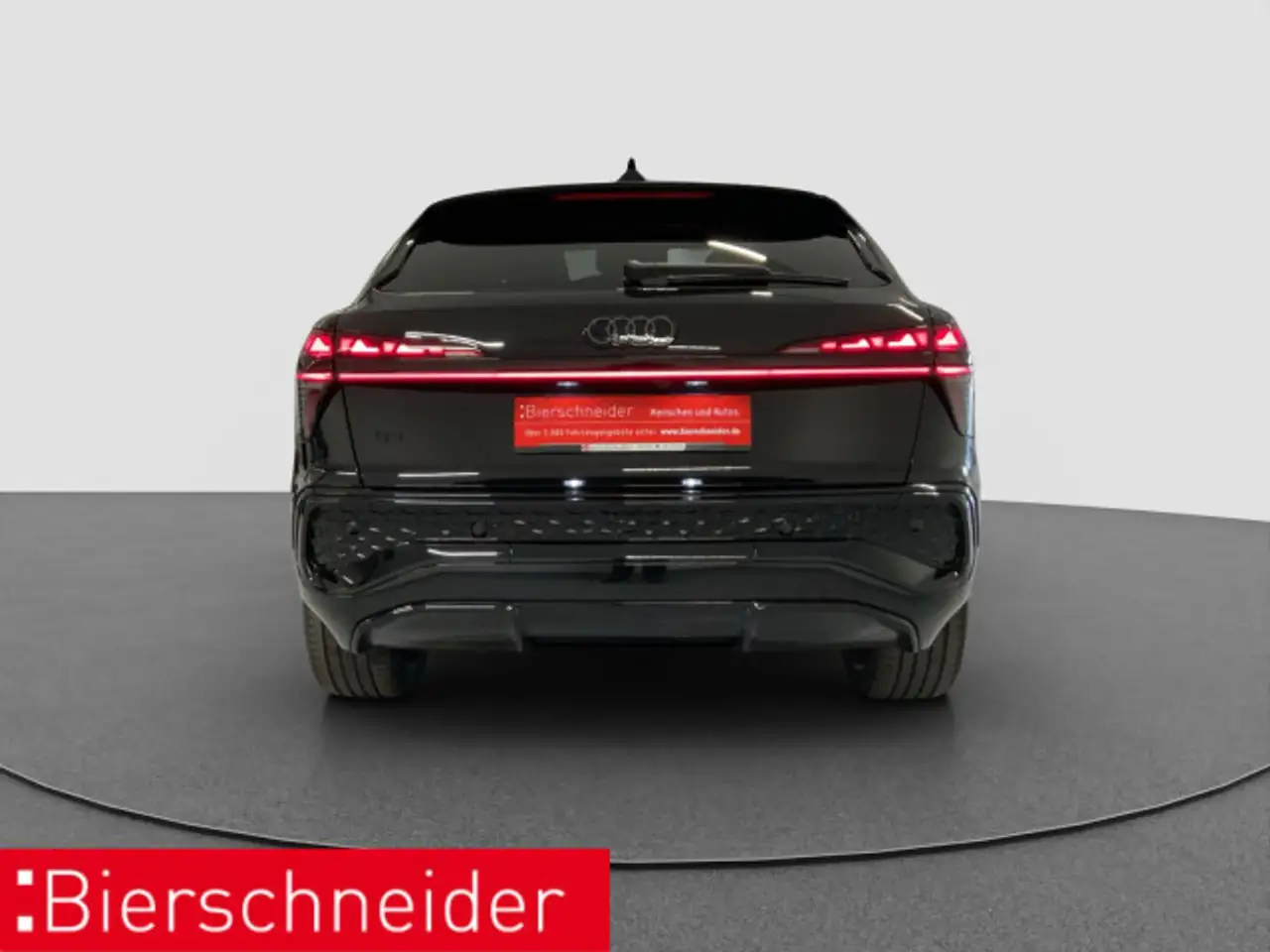 Audi Q3 6