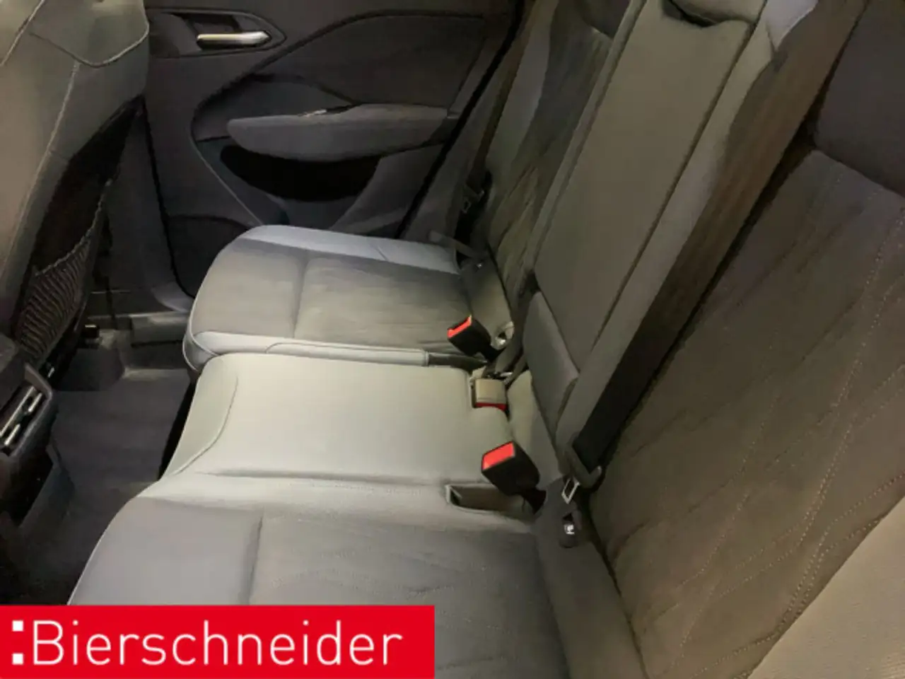 Audi Q3 14