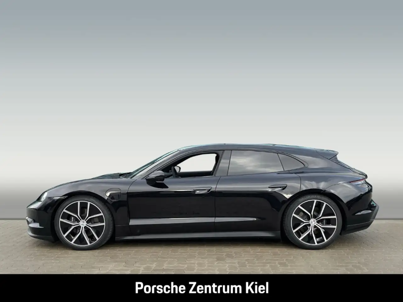 Porsche Taycan 2
