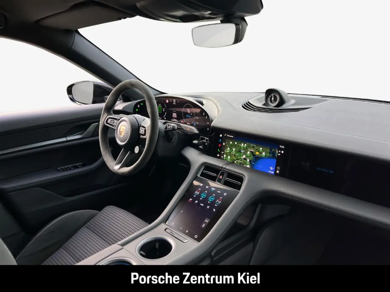 Porsche Taycan 10
