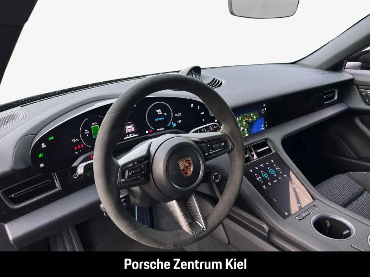 Porsche Taycan 11