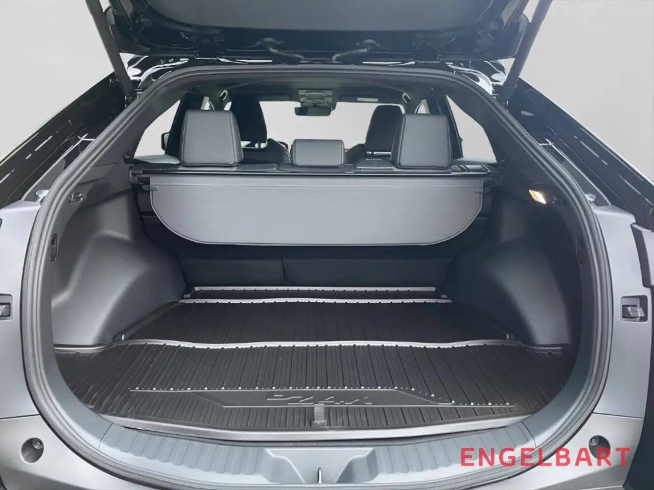 Toyota bZ4X 13