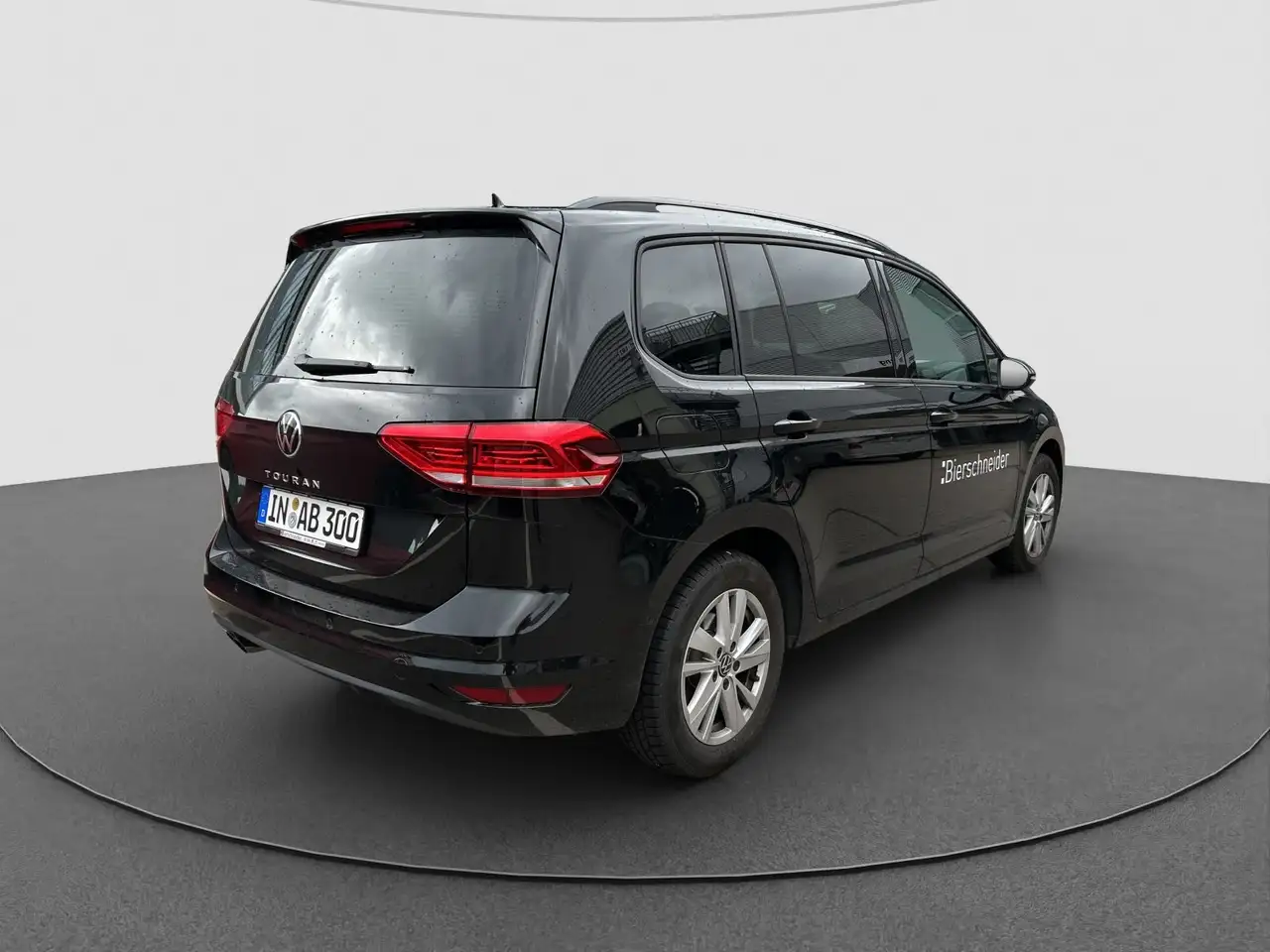Volkswagen Touran 10