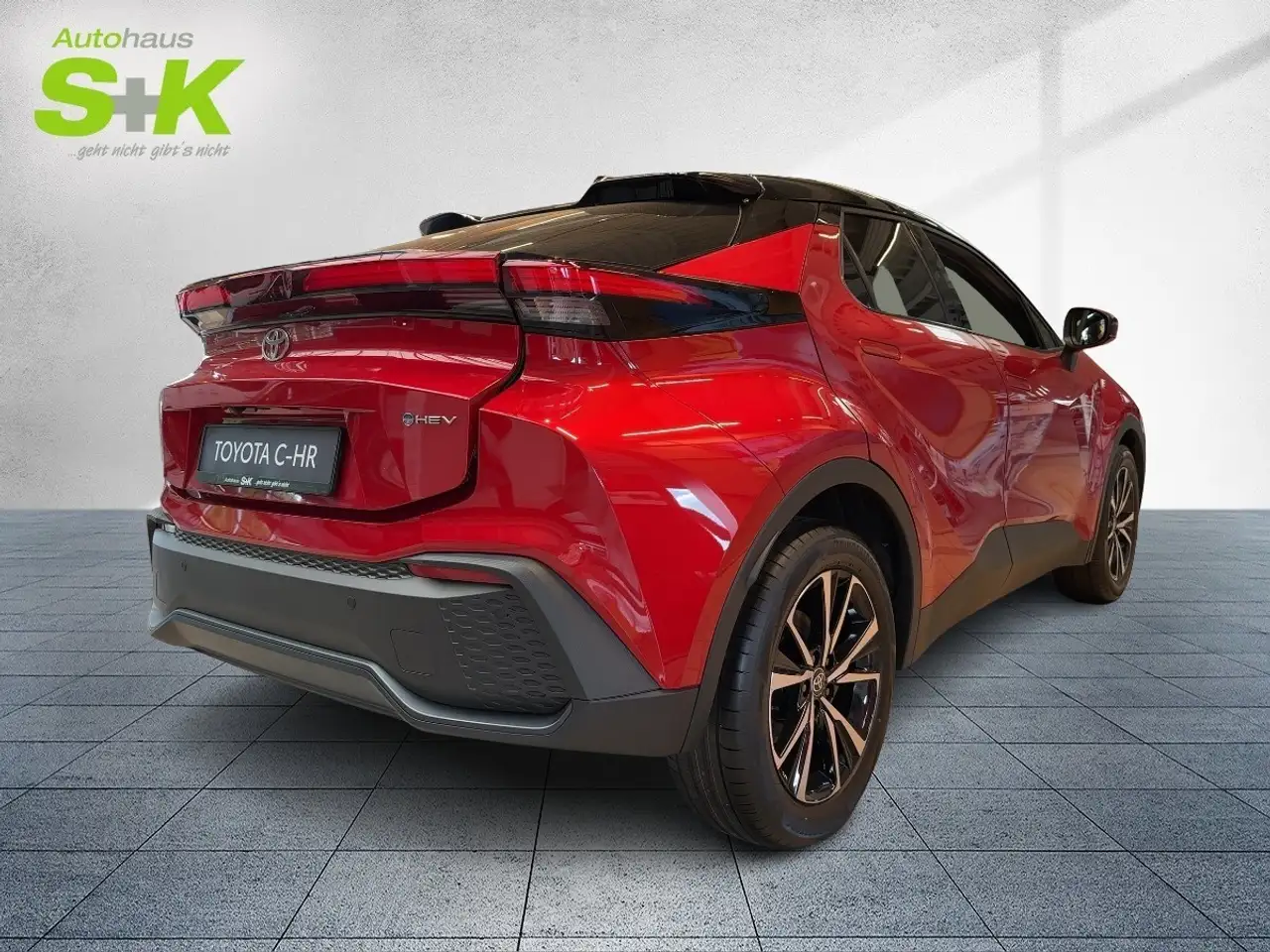 Toyota C-HR 4