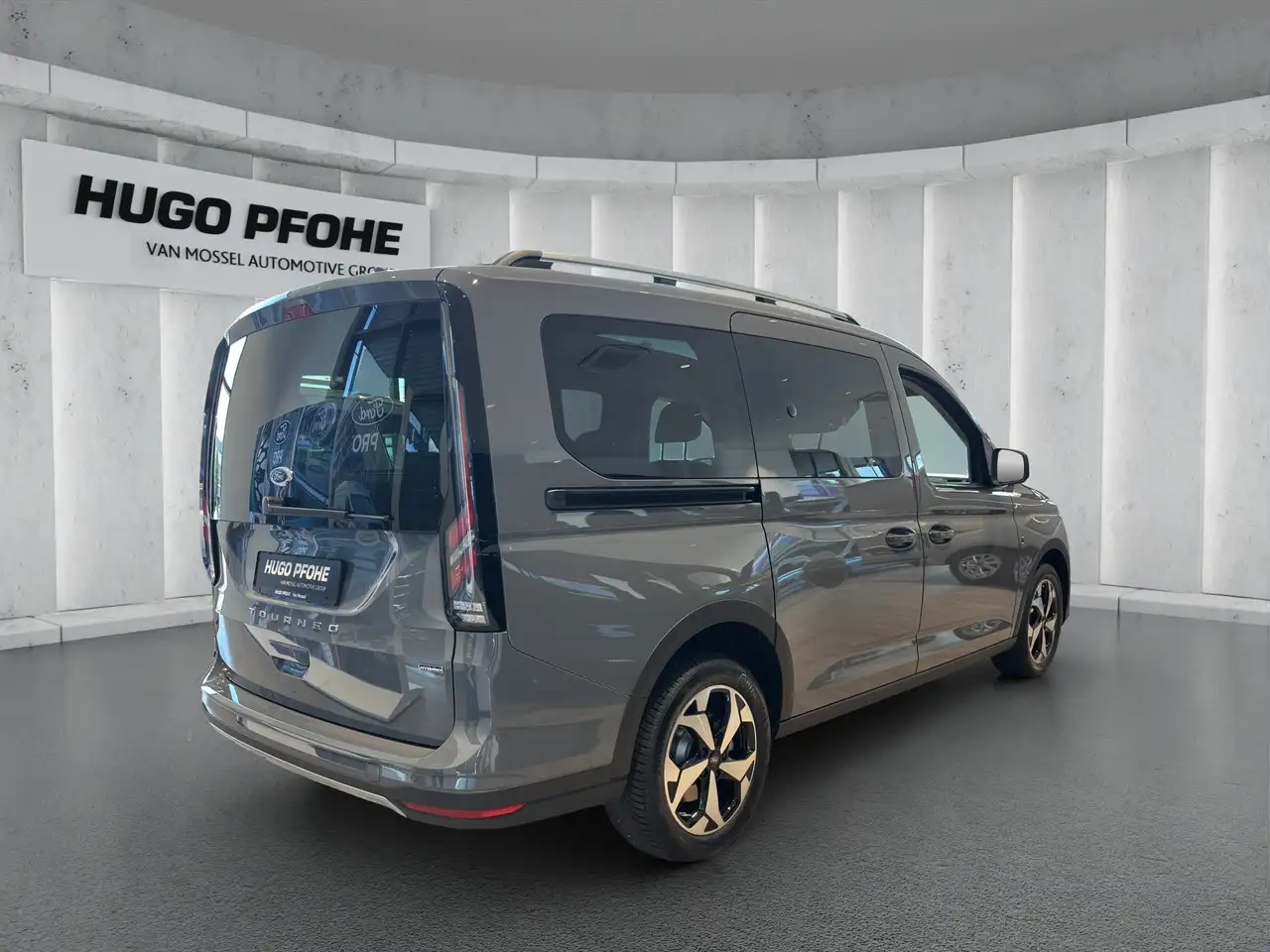 Ford Grand 4