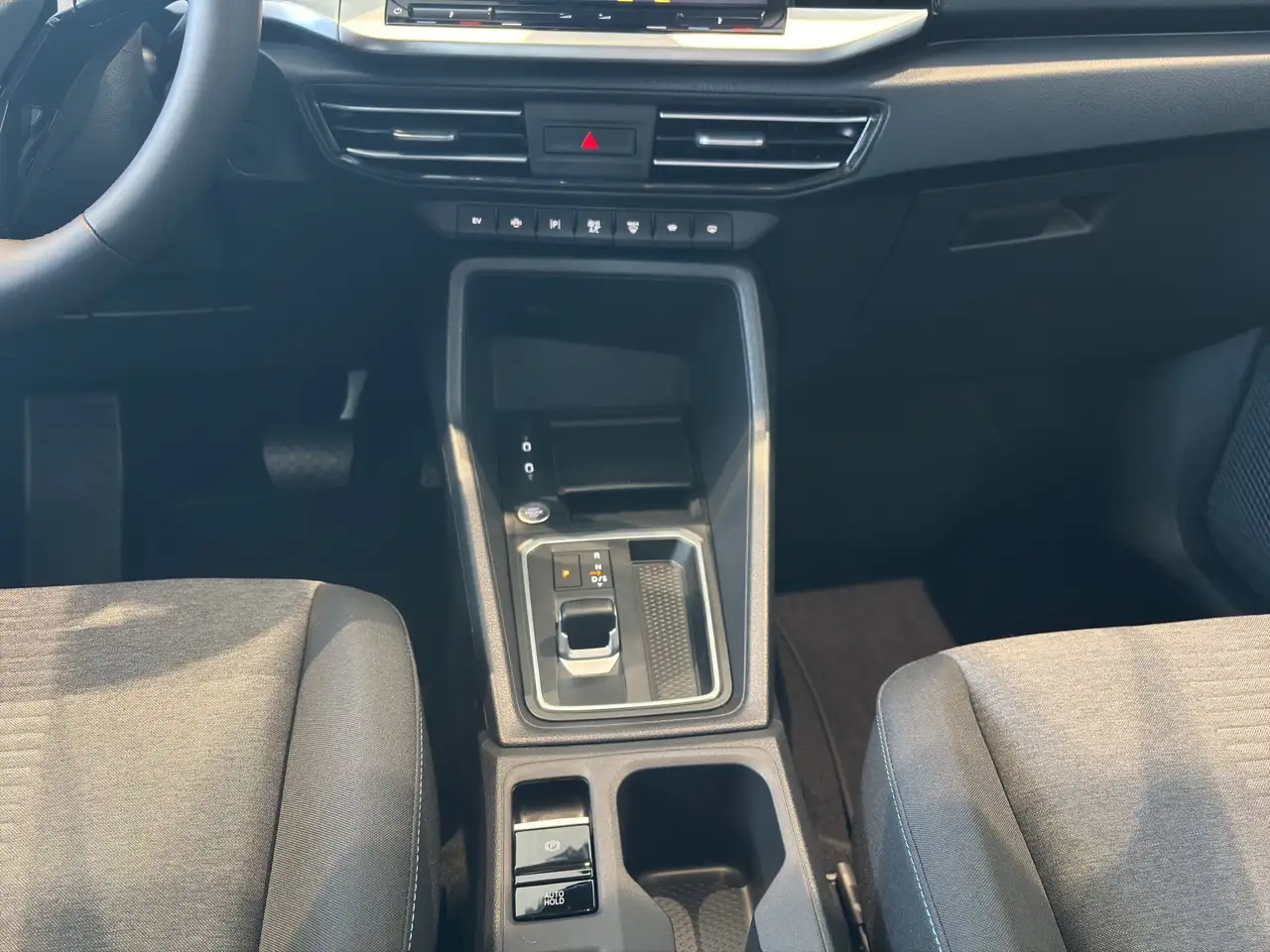 Ford Grand 11