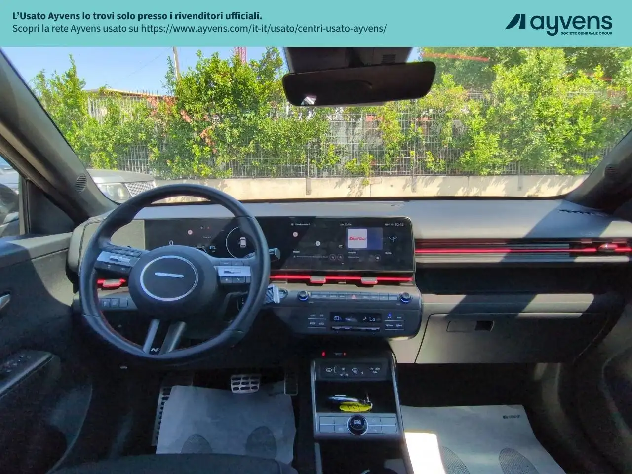 Hyundai KONA 12