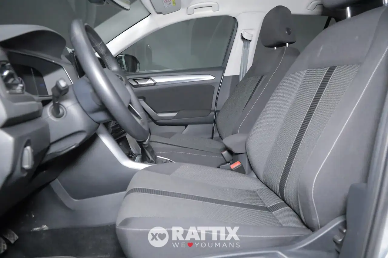 Volkswagen T-Roc 7