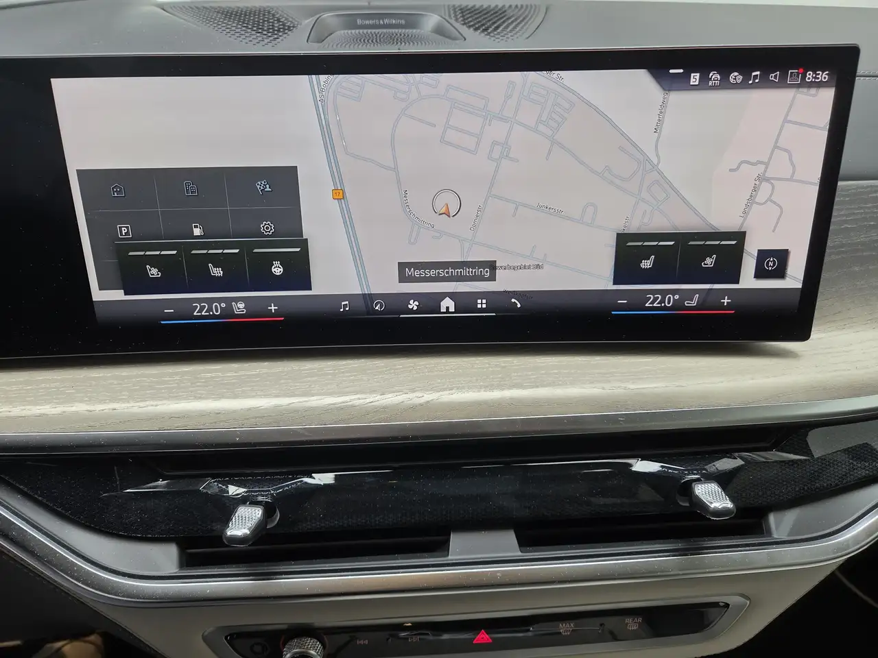 BMW X7 12
