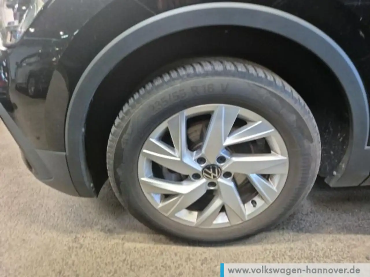 Volkswagen Tiguan 4