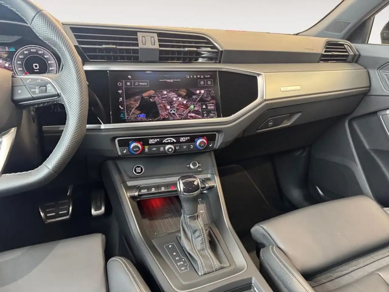 Audi Q3 35 6