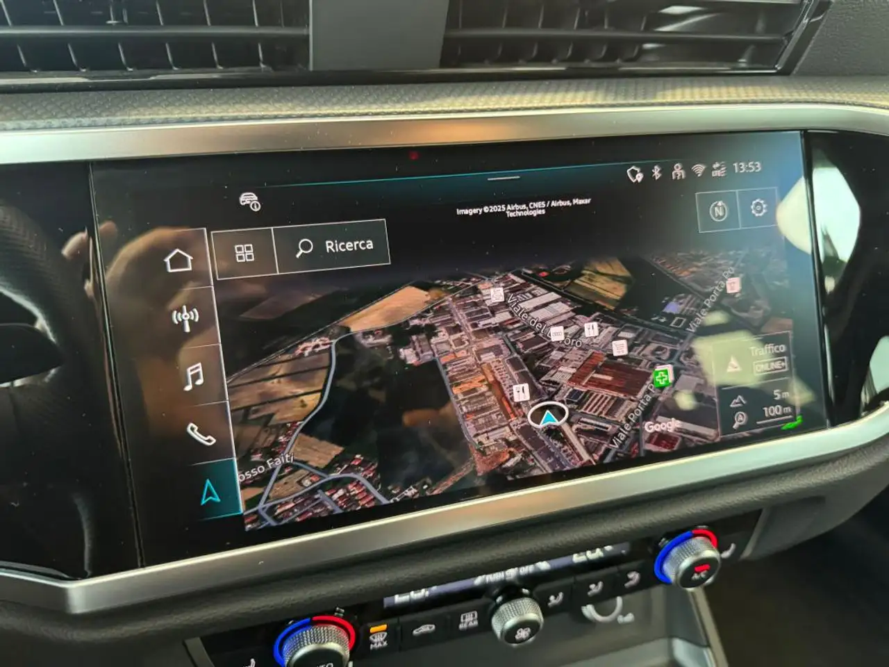 Audi Q3 35 11