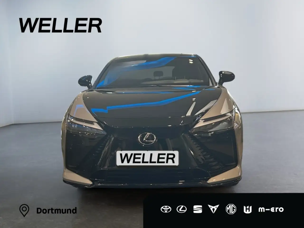 Lexus RZ 2
