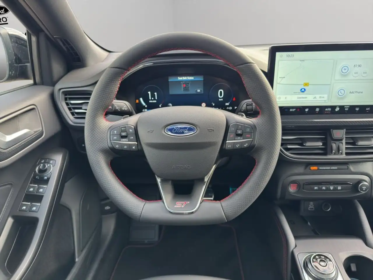 Ford Focus 10