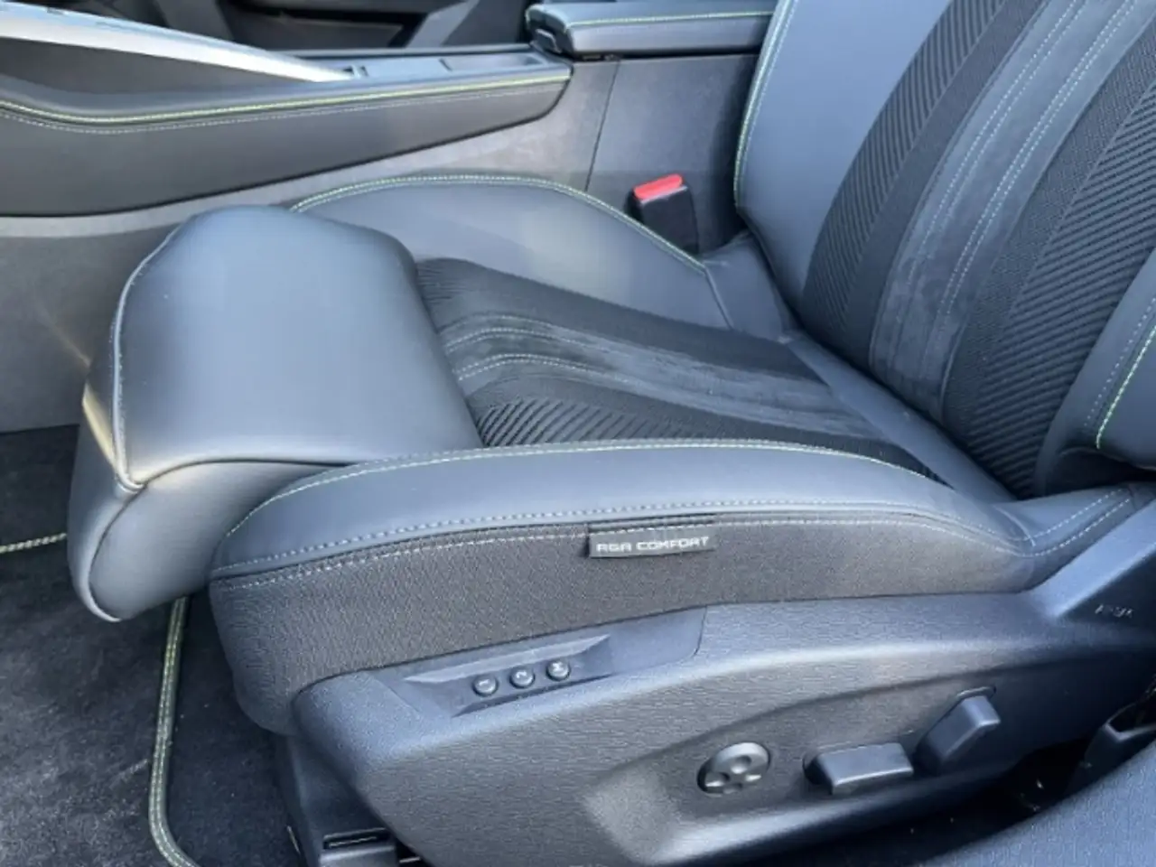 Peugeot 308 145 7