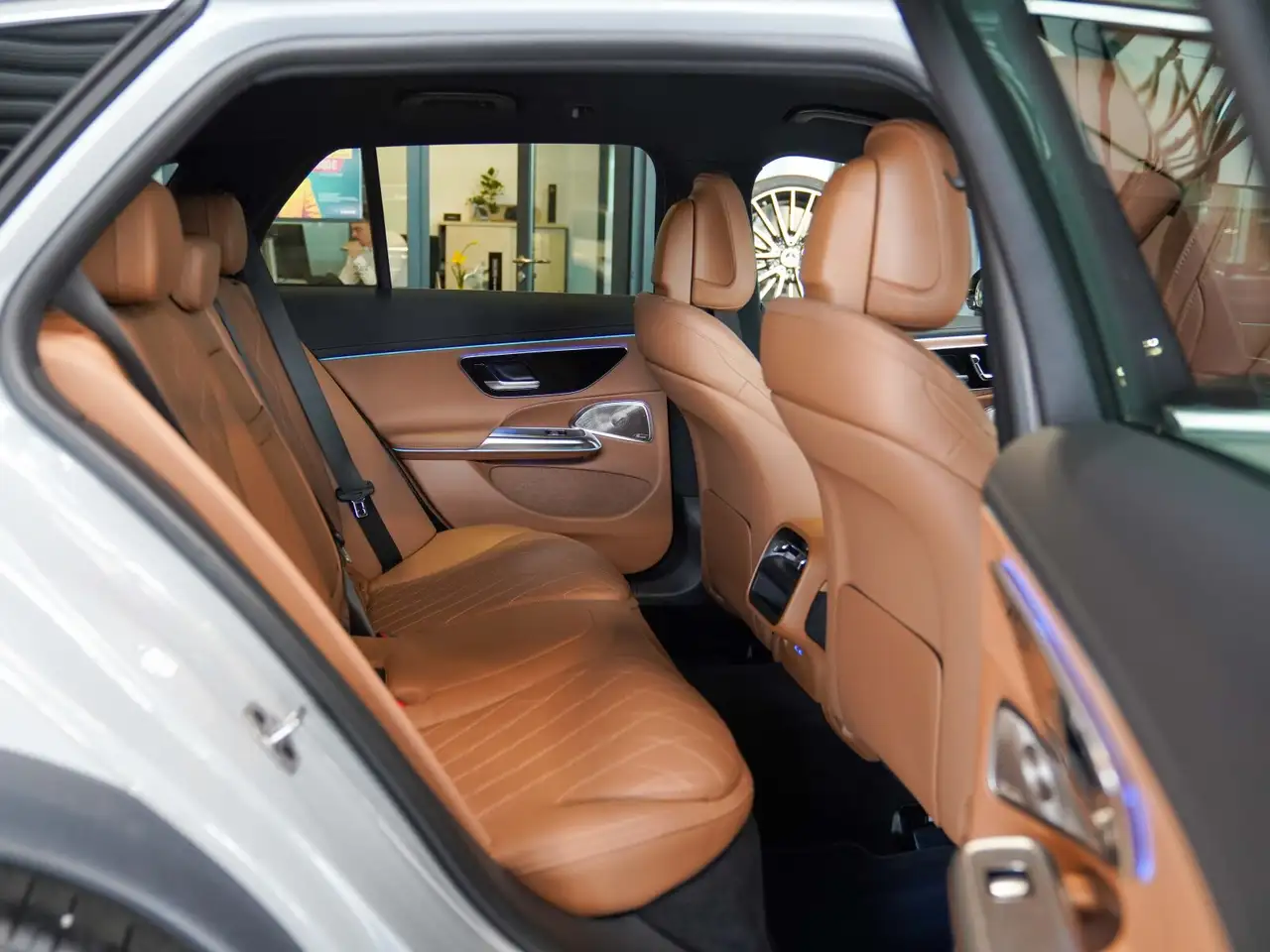 Mercedes-Benz E 450 4