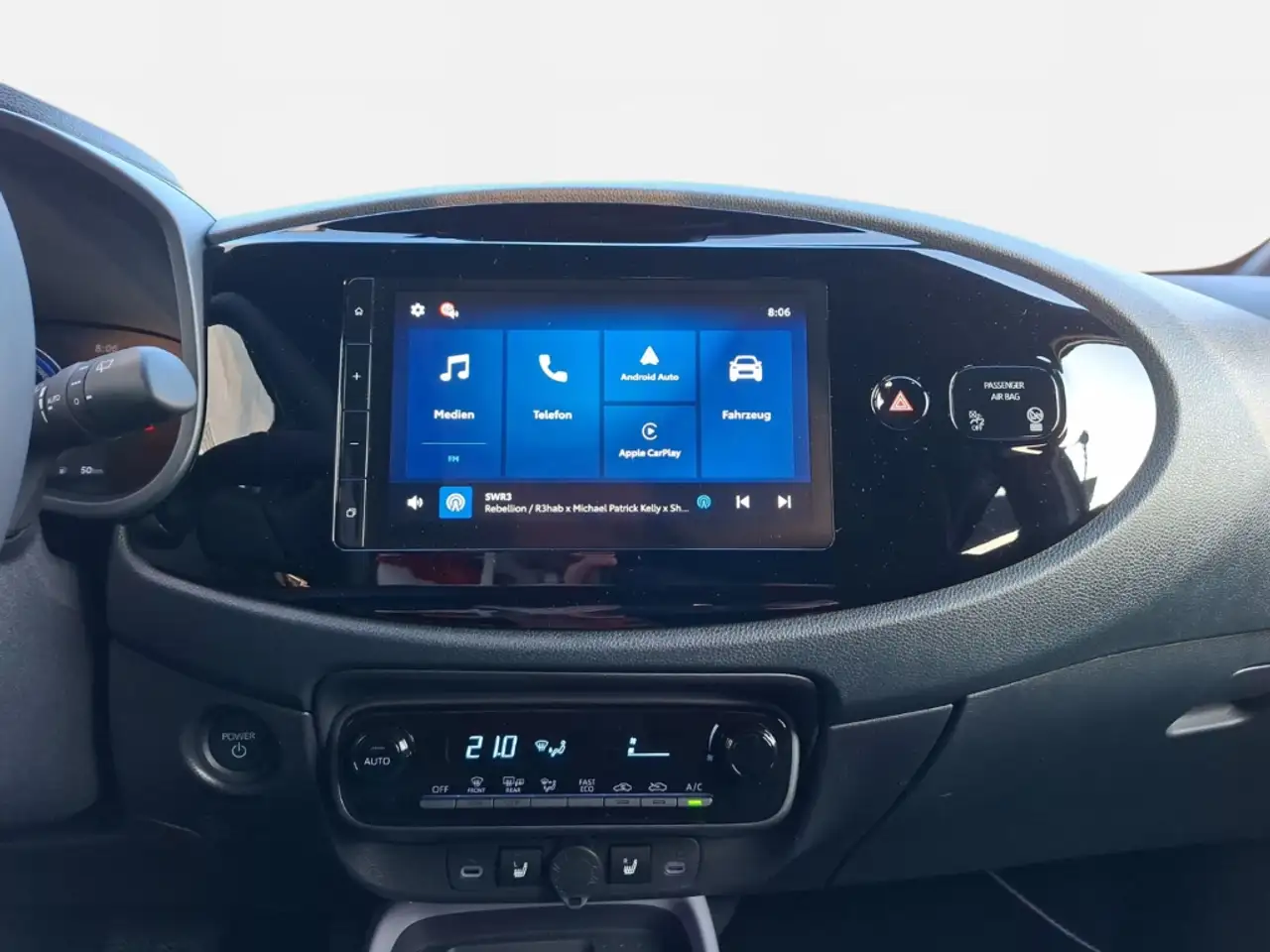 Toyota Aygo X 12