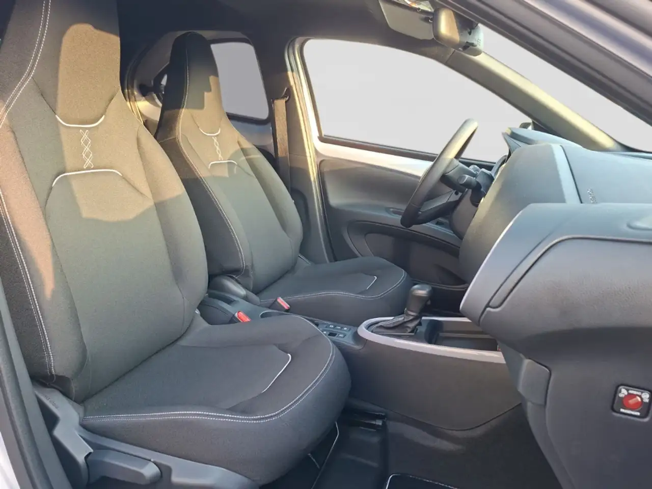 Toyota Aygo X 15