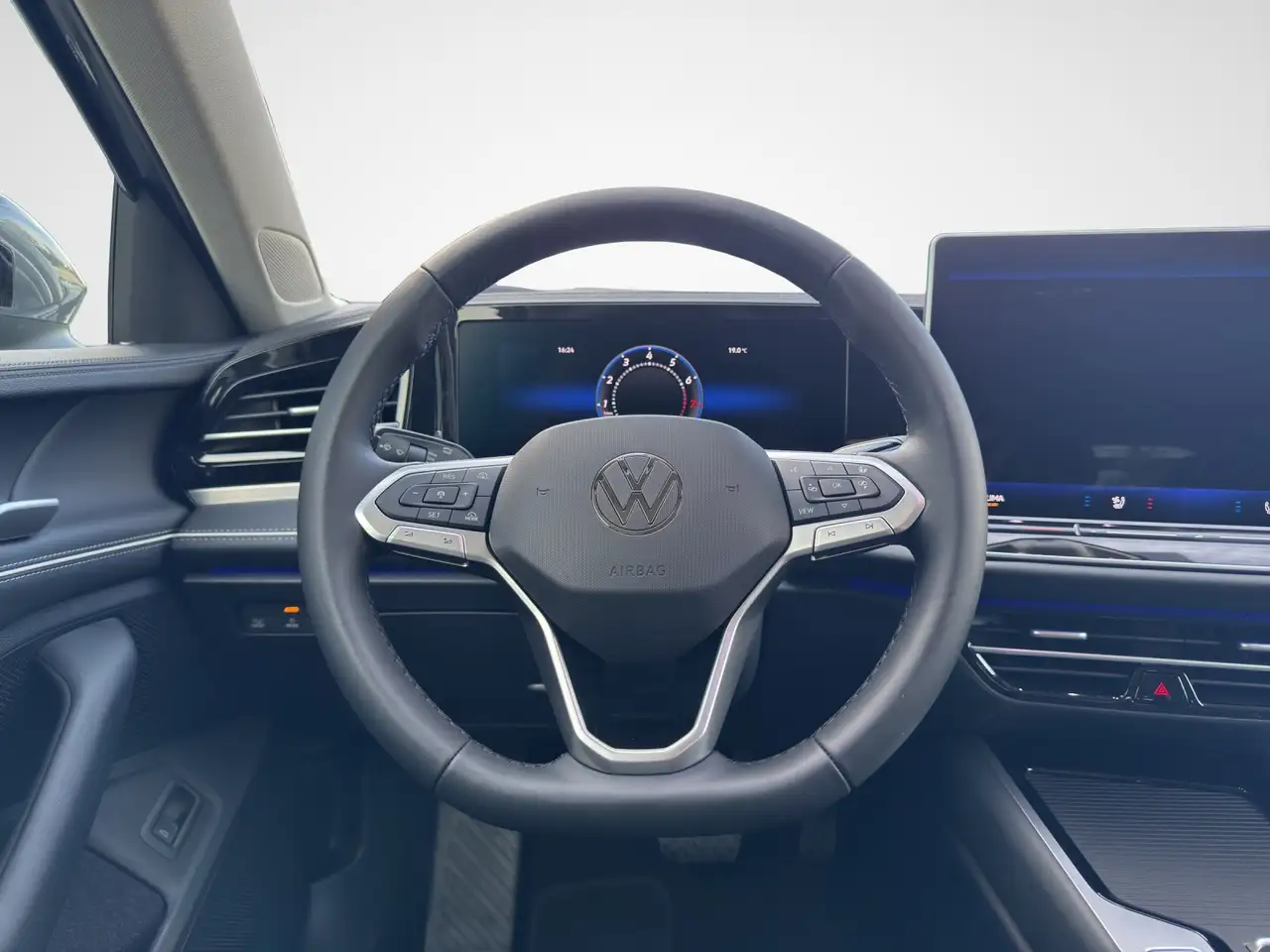 Volkswagen Passat 10