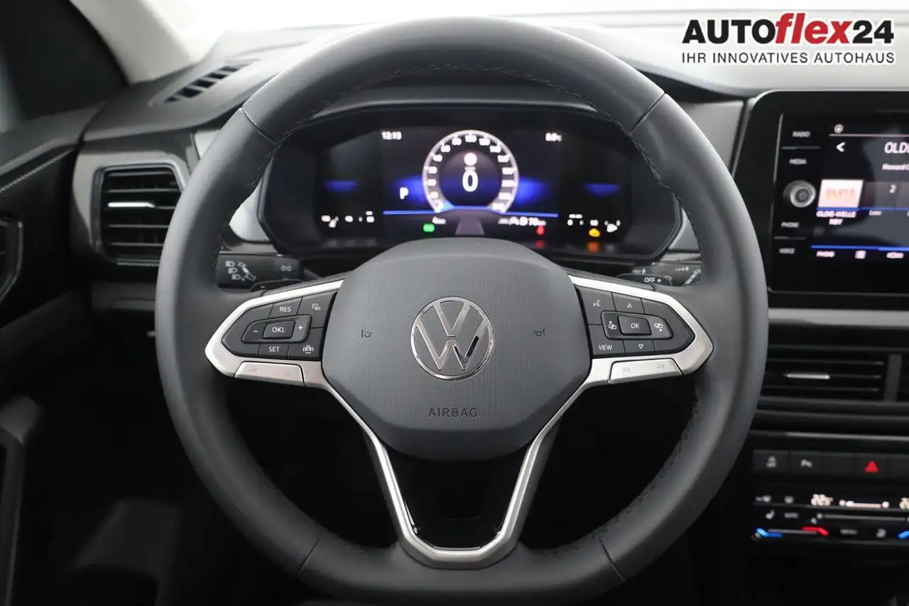 Volkswagen T-Cross 5