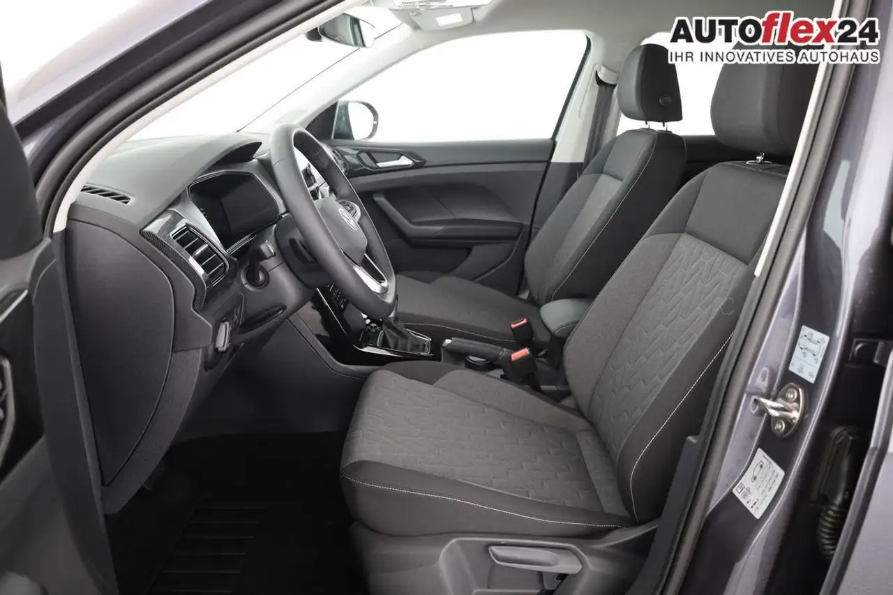 Volkswagen T-Cross 9