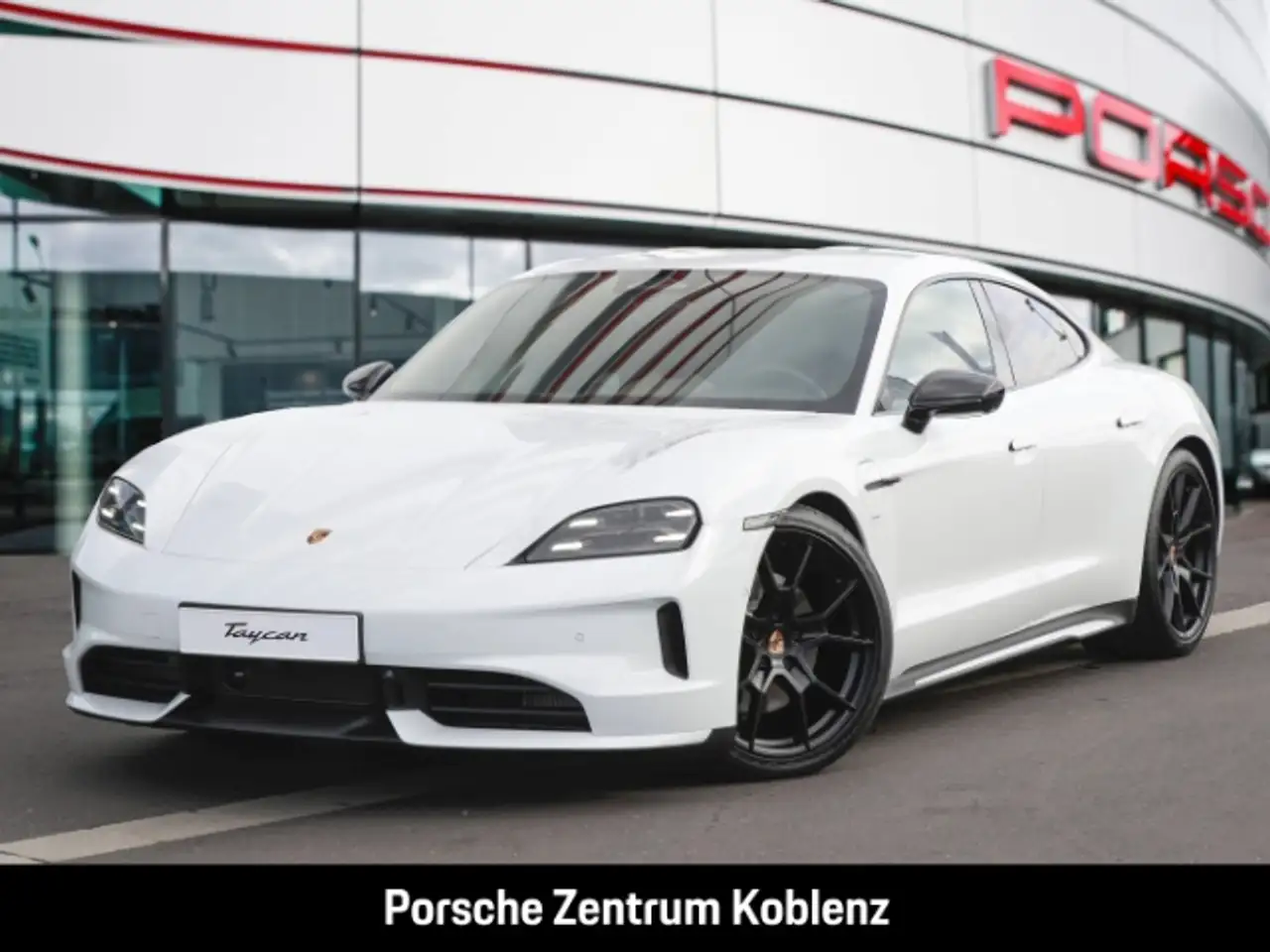 Porsche Taycan 4