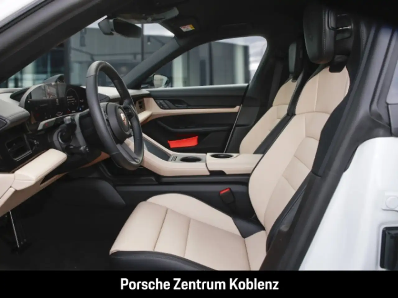 Porsche Taycan 4 5