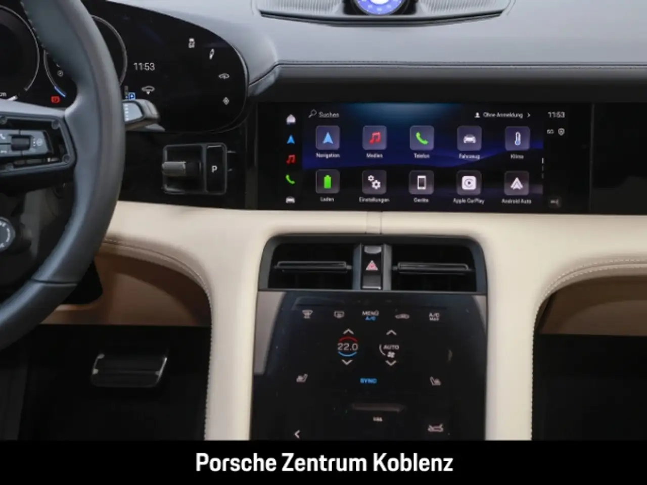 Porsche Taycan 4 16