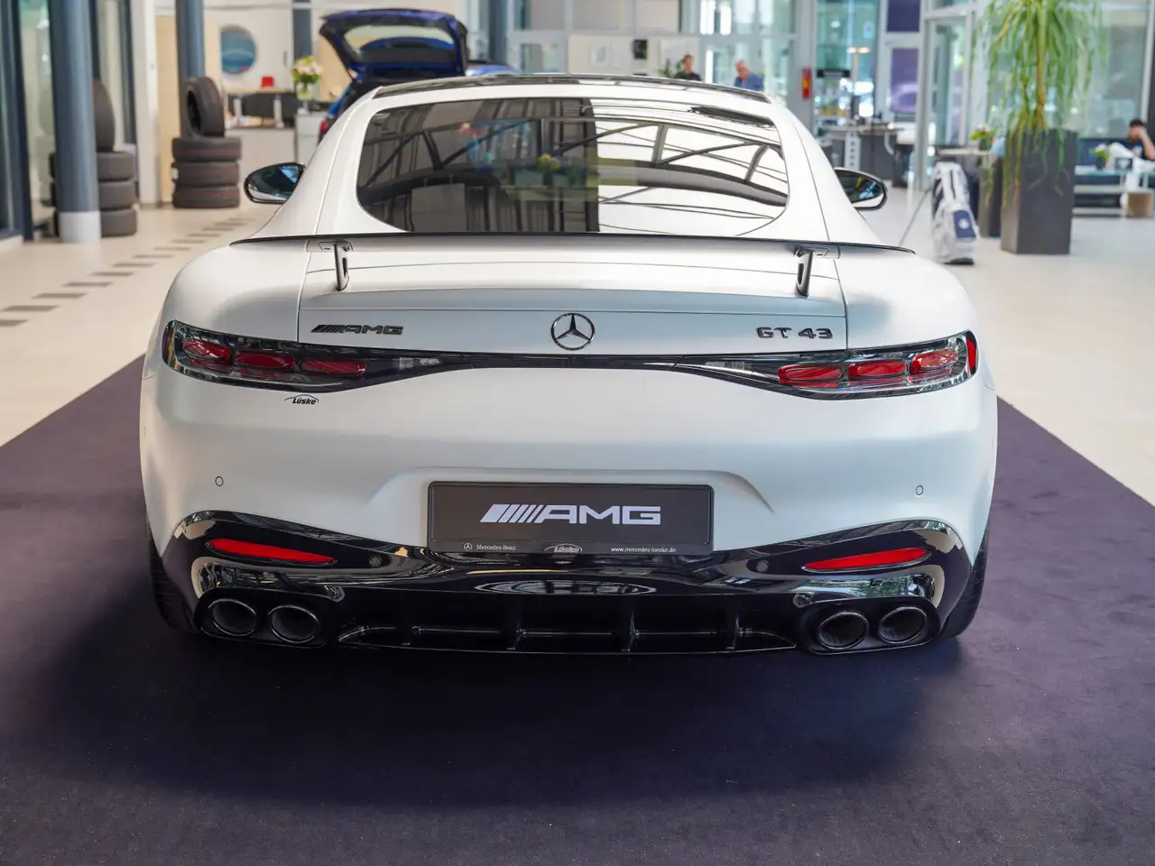 Mercedes-Benz AMG 4