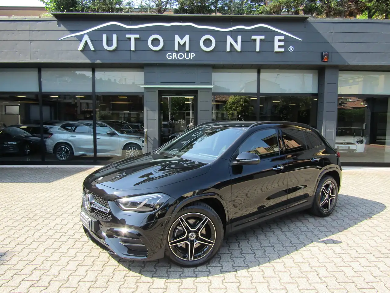 Mercedes-Benz GLA 200