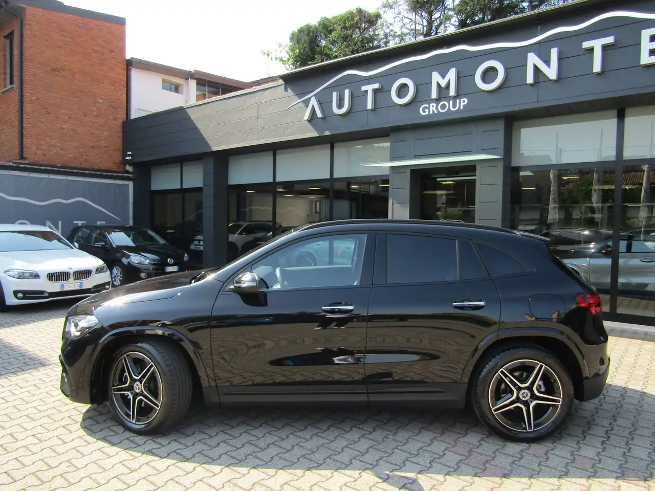 Mercedes-Benz GLA 200 3